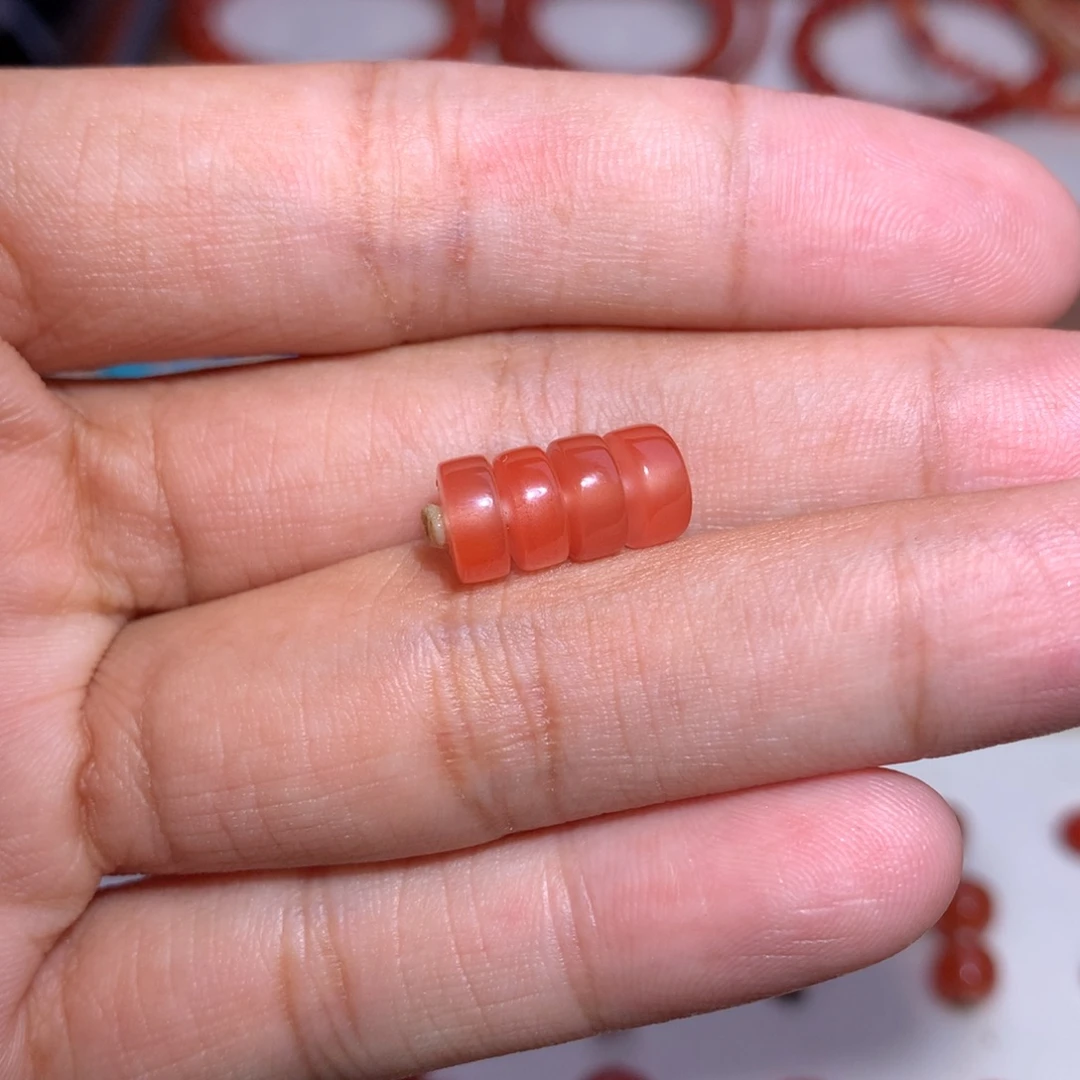 南红玛瑙未镶嵌药片对珠7×3