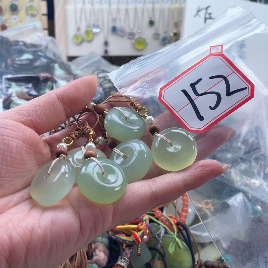 未镶嵌岫玉吊坠吊坠多样性，发一件