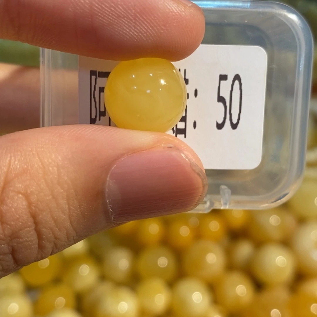 琥珀未镶嵌珠宝奇石50