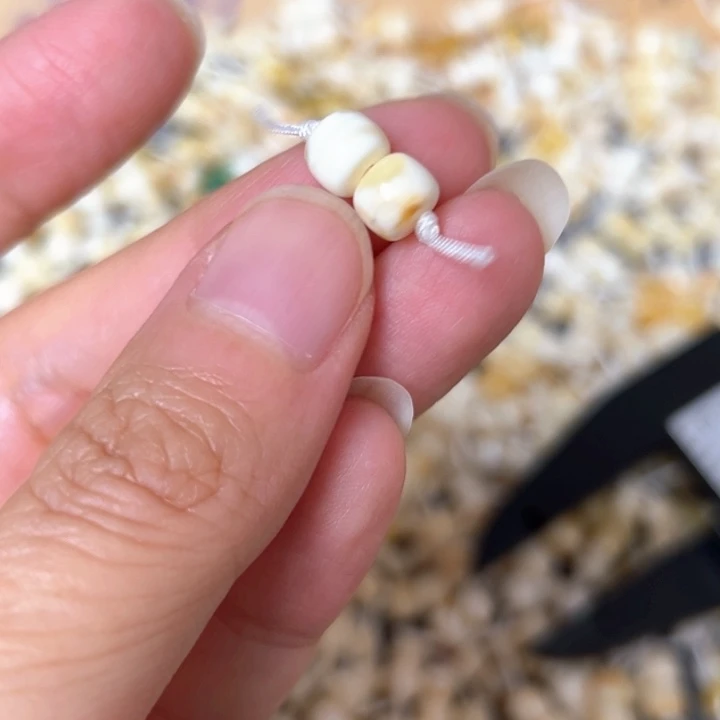 裸石蜜蜡未镶嵌6.5mm一对