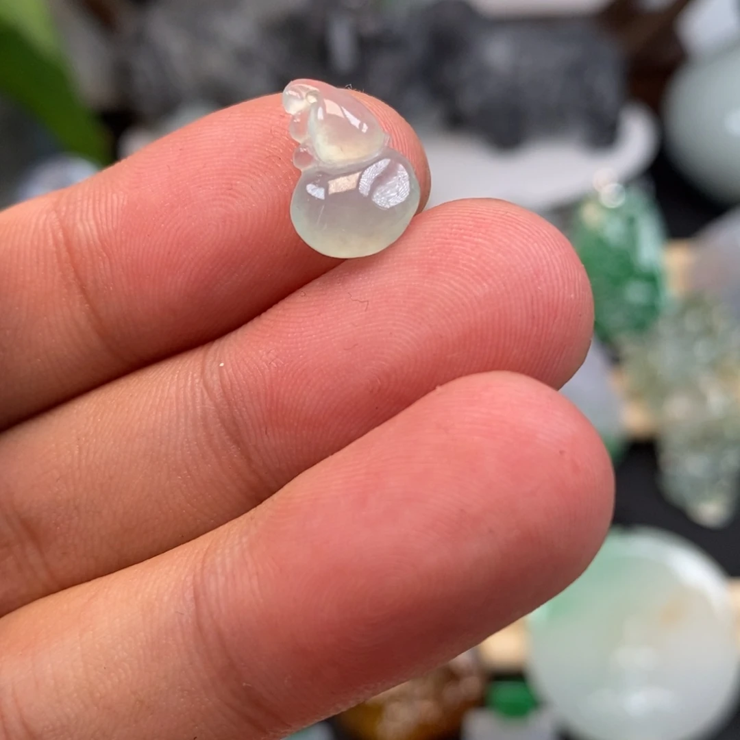 翡翠裸石天然翡翠裸石葫芦