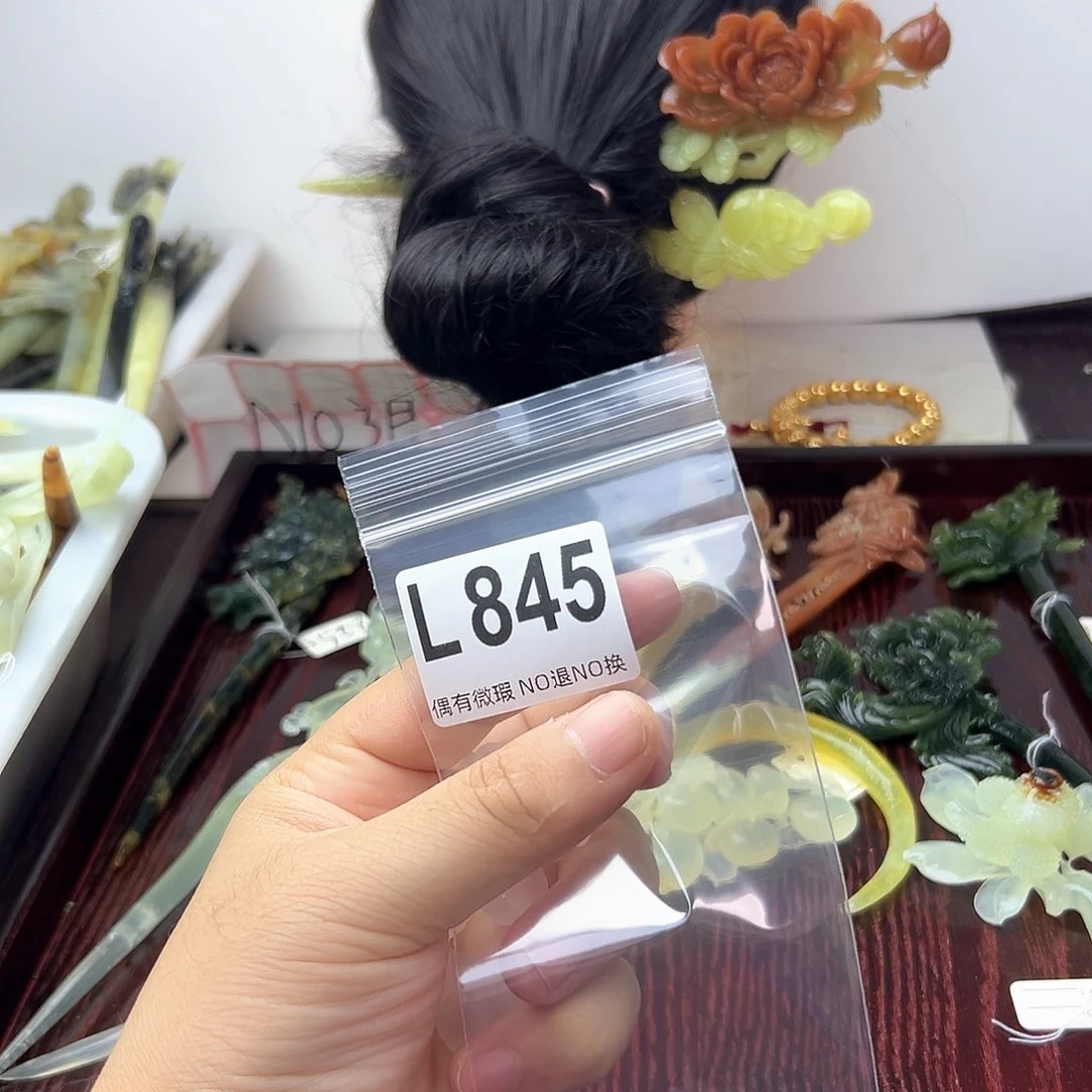 蛇纹石玉合金发饰l****0