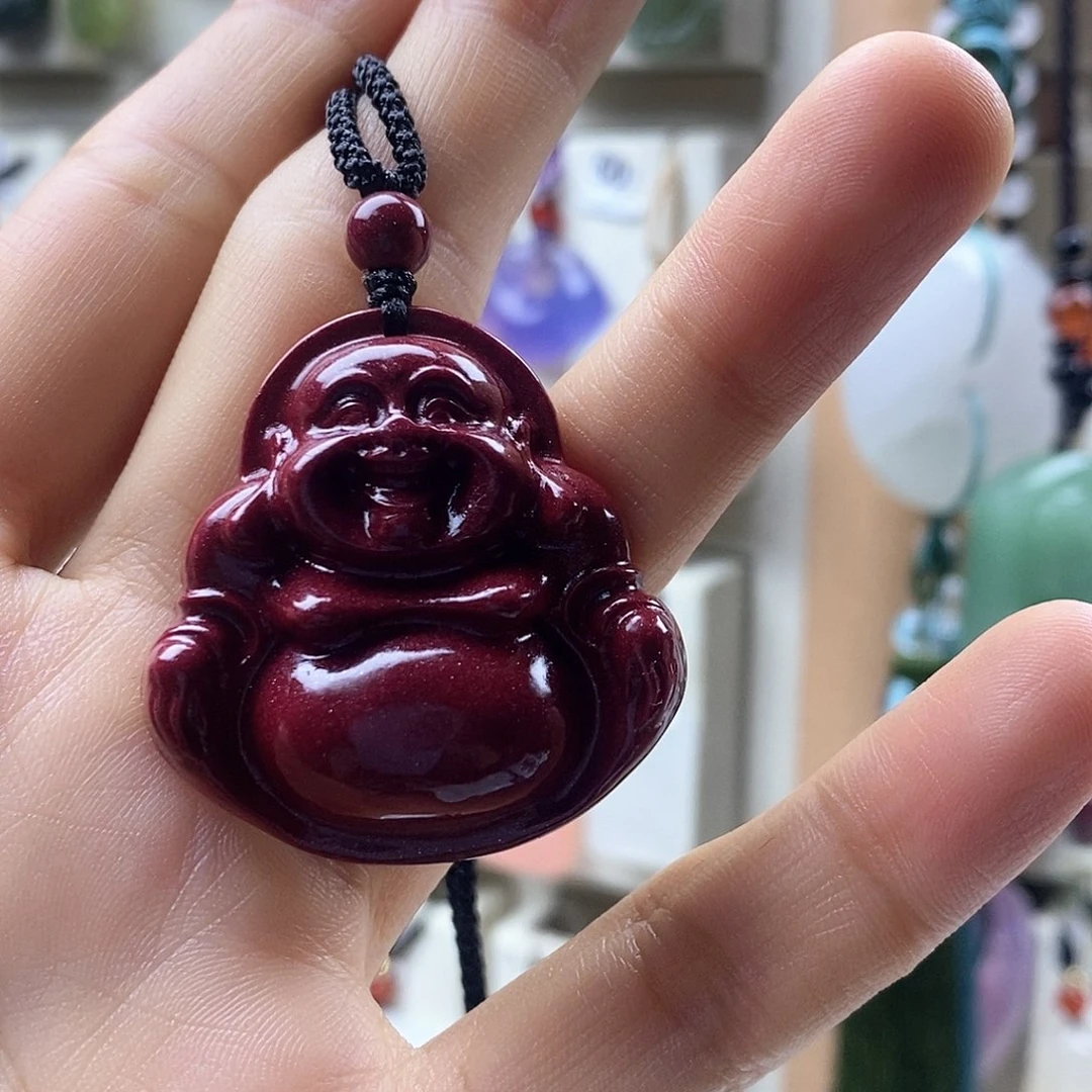 余***笑颈饰未镶嵌石英质玉