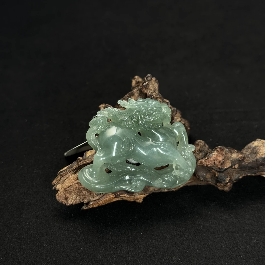 【诚翠拍品第九十八期午】翡翠118吊坠LFS1085