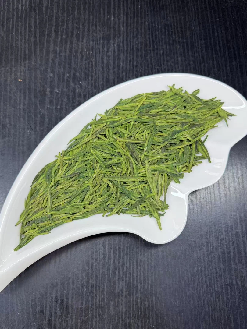 又香又绿打头芽龙井43，绿版绵柔豆香，2025新茶