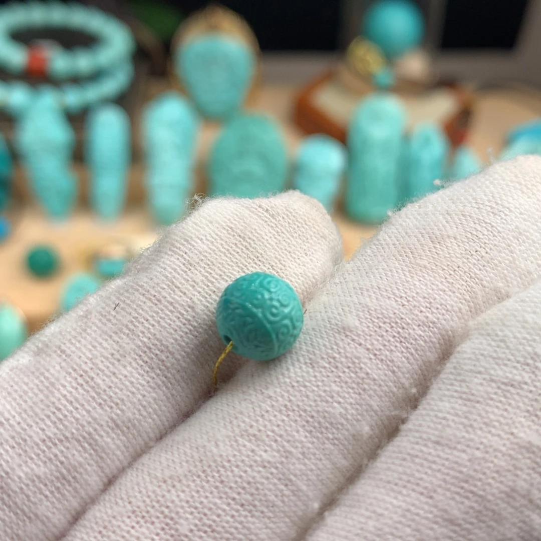 绿松石未镶嵌回纹圆珠卡8.5