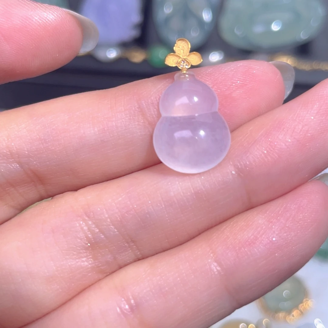 颈饰18K金镶嵌翡翠翡翠