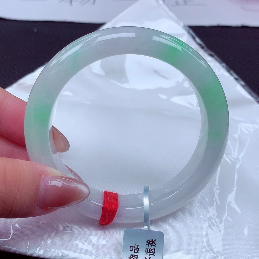翡翠未镶嵌手镯天然缅甸翡翠A货