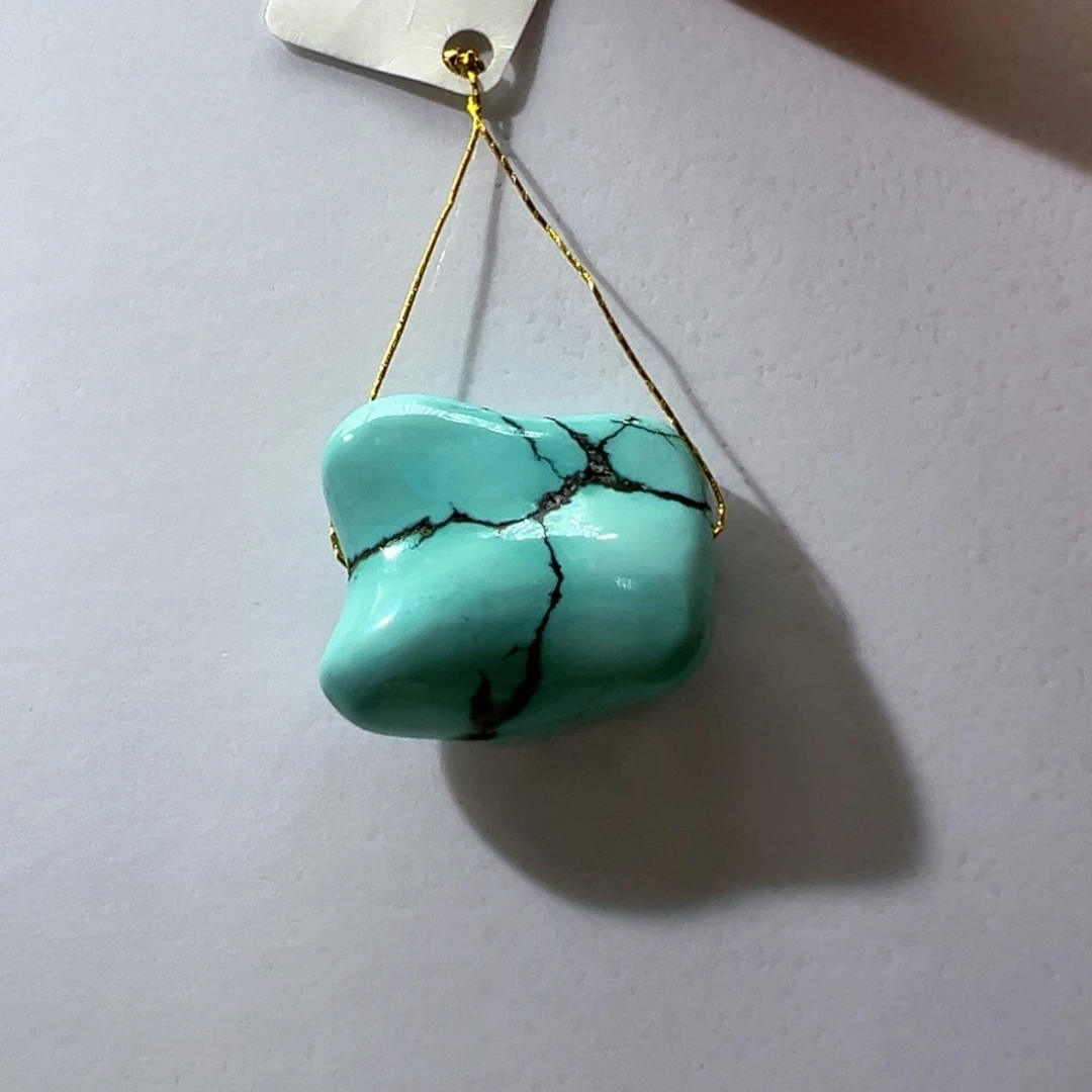 绿松石未镶嵌挂件