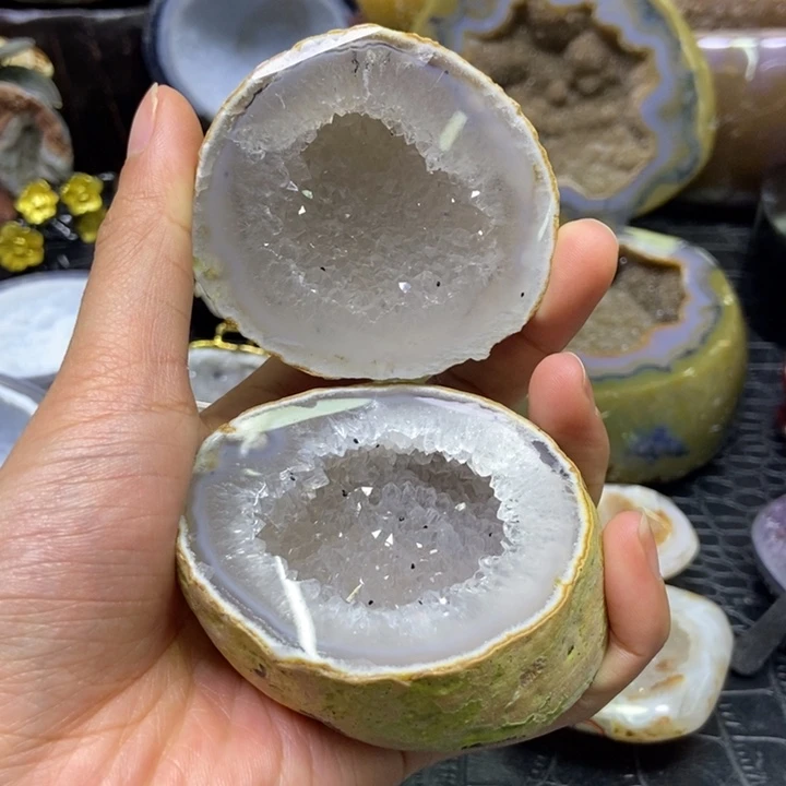 水晶聚宝盆未镶嵌