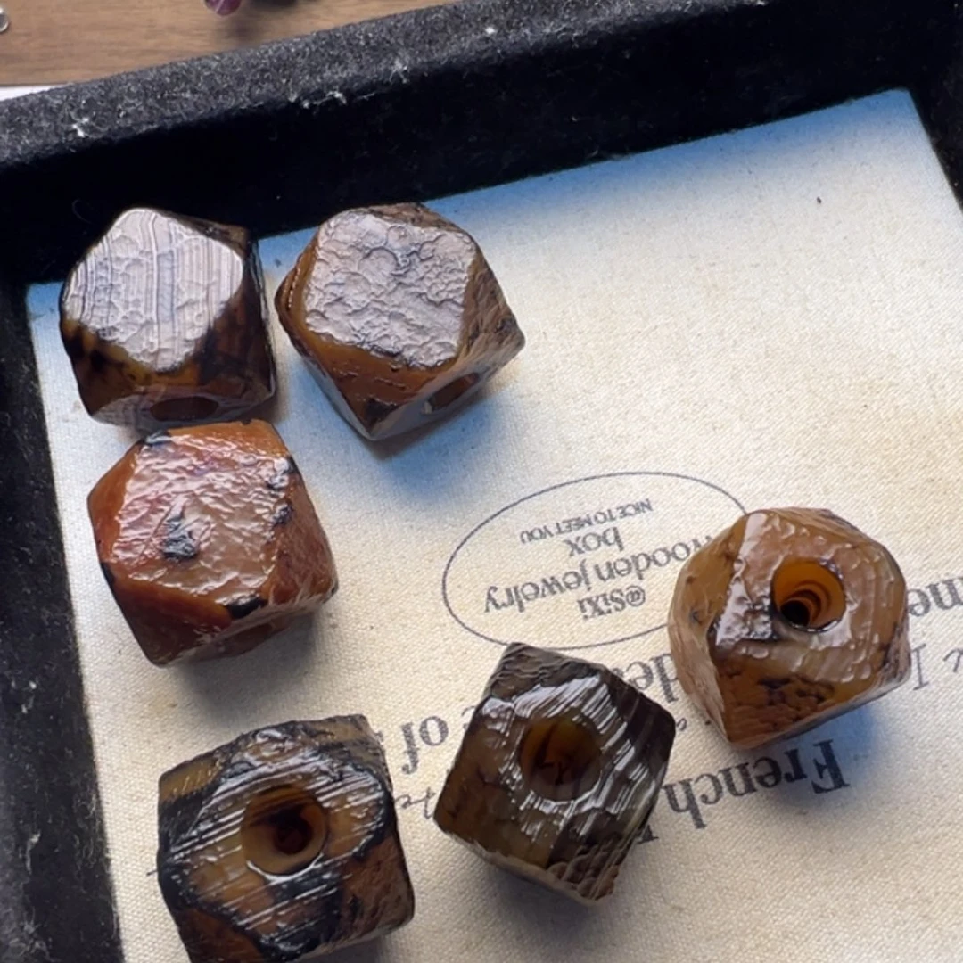 琉璃磁石玛恼10米一颗