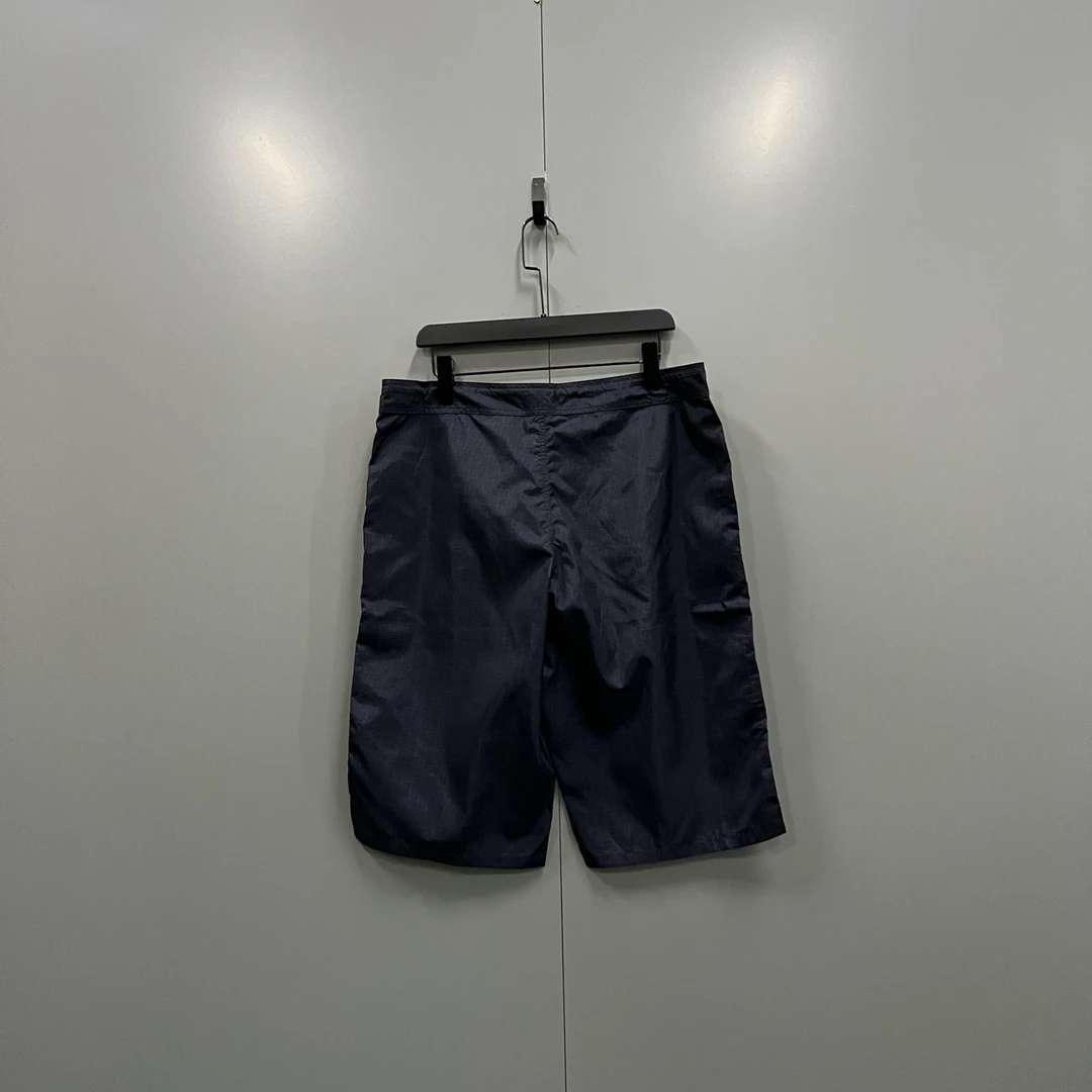 未使用 FENDI/芬迪 h930  藏青色满印FF短裤  018963