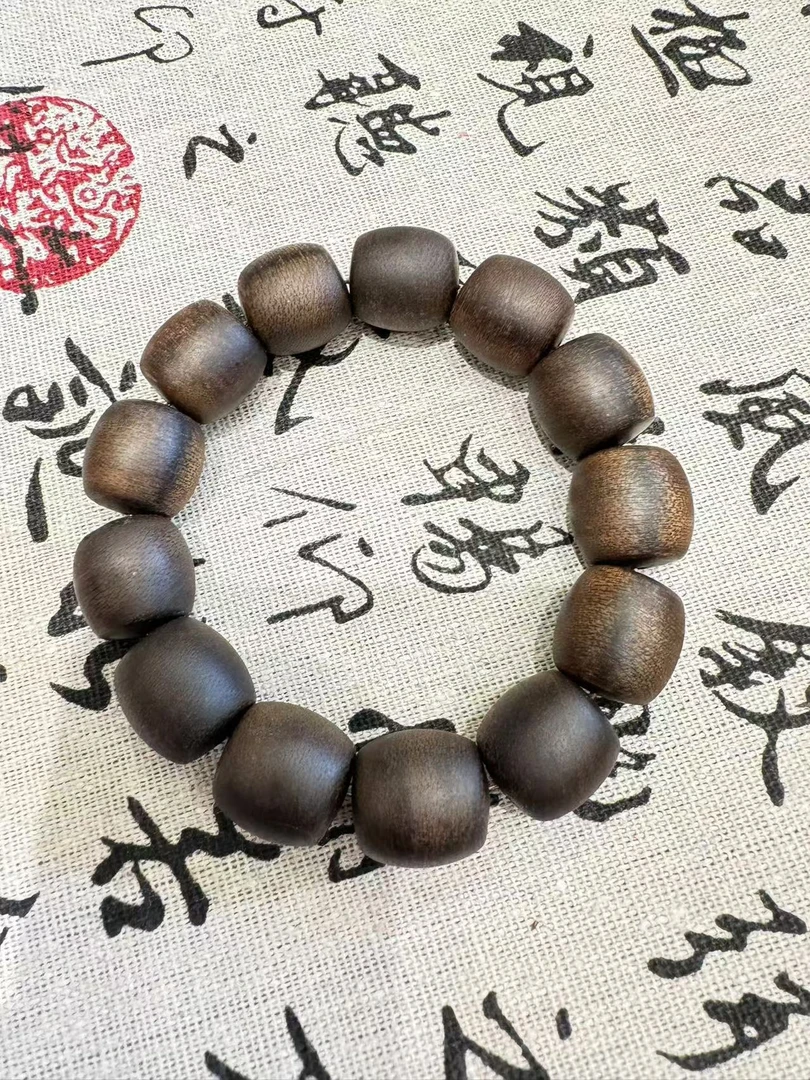 【臻品阁】沉香成品手串/mm059/一串