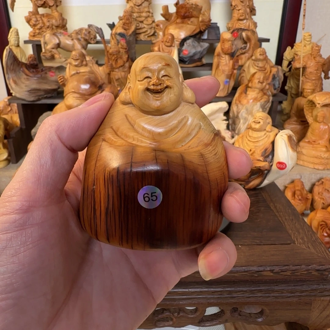 崖柏小木匠艺雕一物一拍