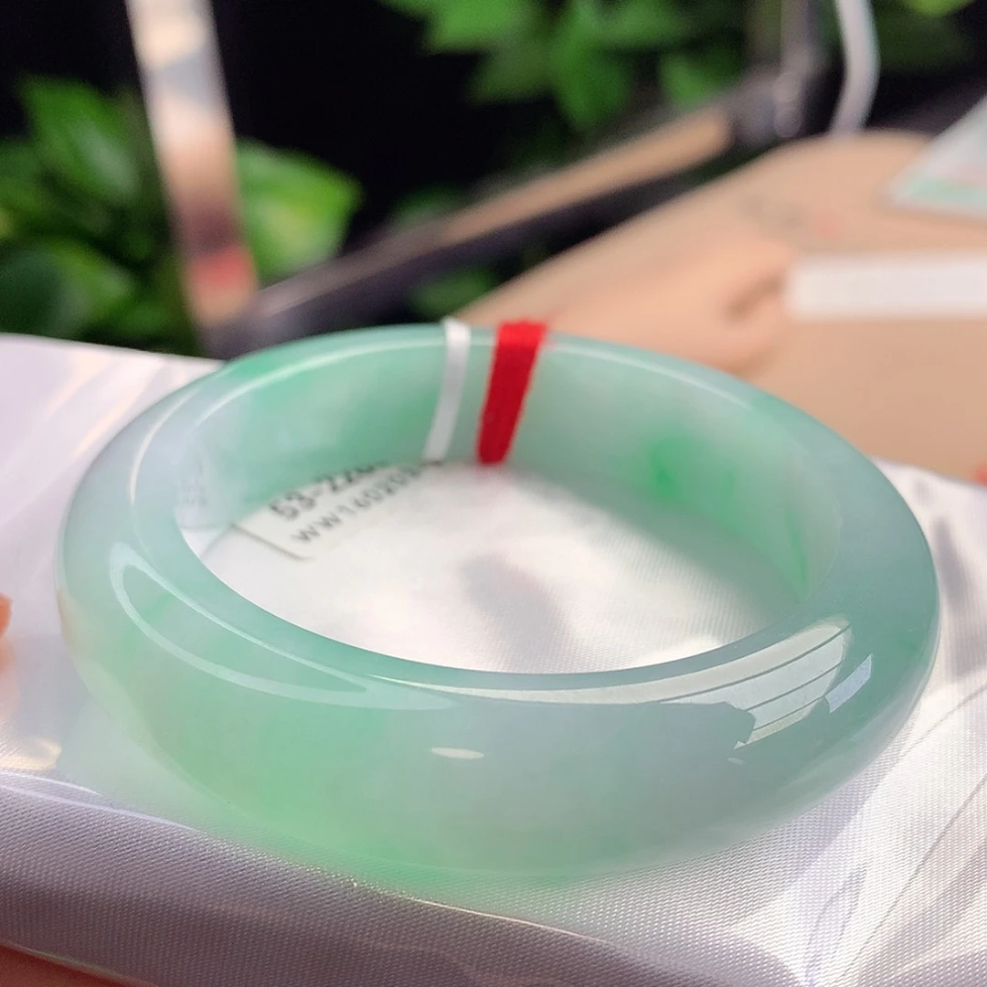 未镶嵌手镯翡翠53-54圈口完美甜绿不干19号