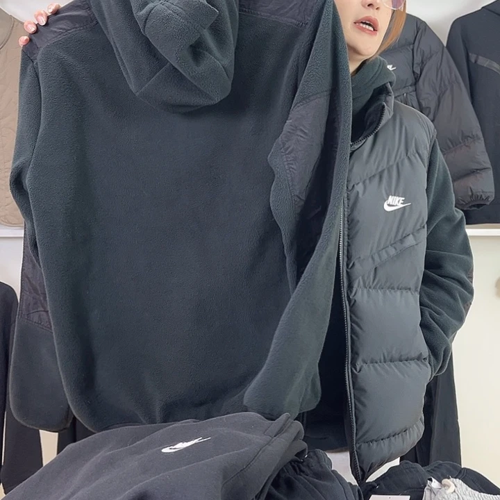 4883黑色M码110-120斤不退换