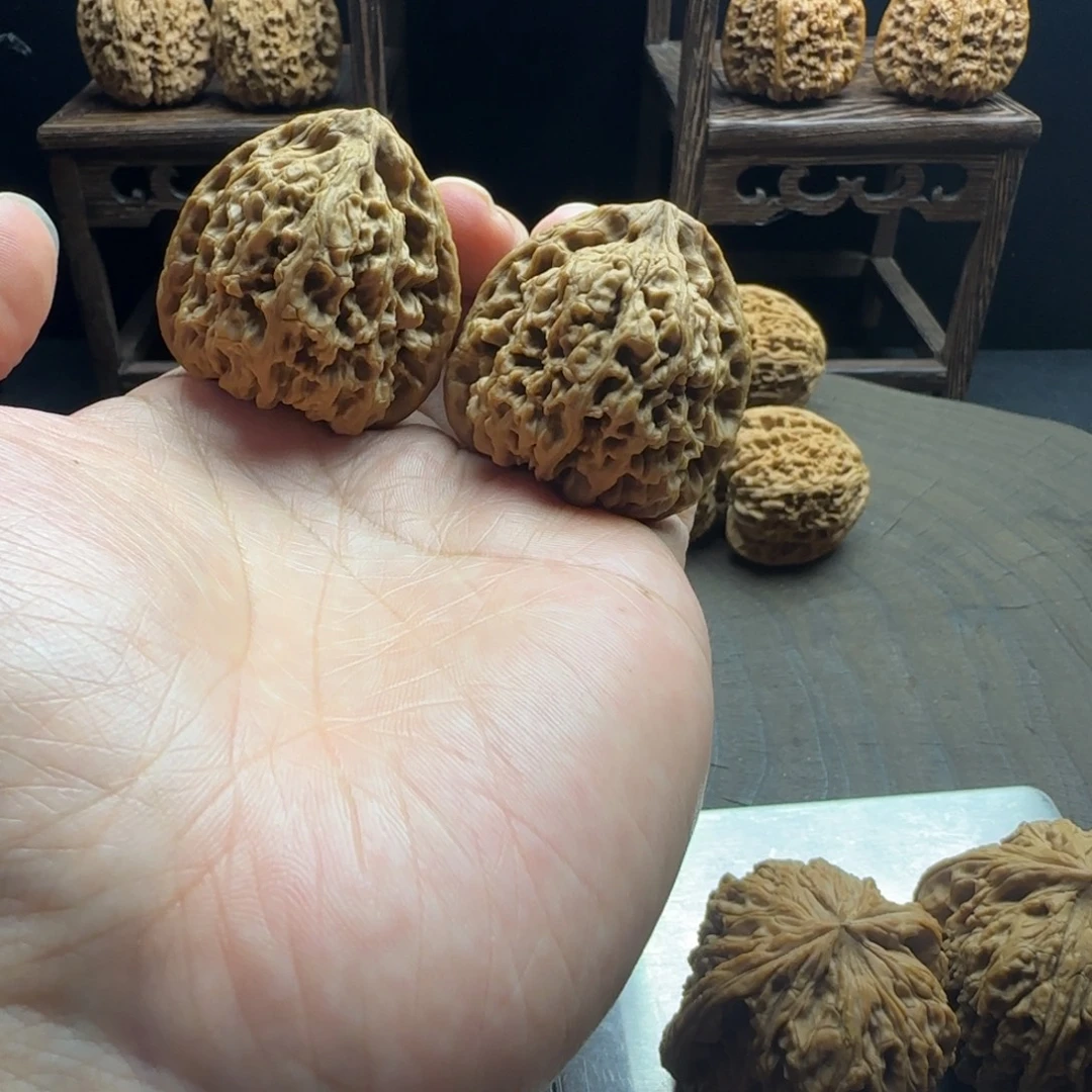 我***板文玩核桃吊坠41全家福