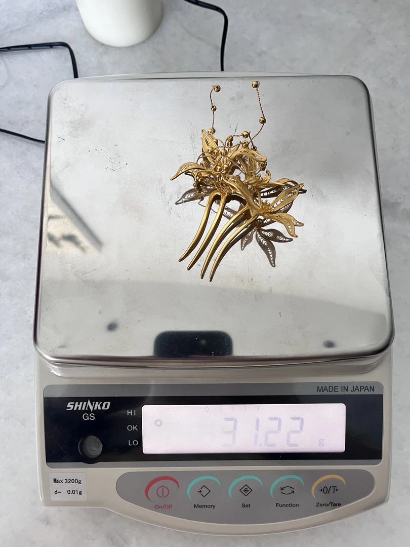 鳳喆錾刻镂空花丝工艺设计师款花花边钗足金