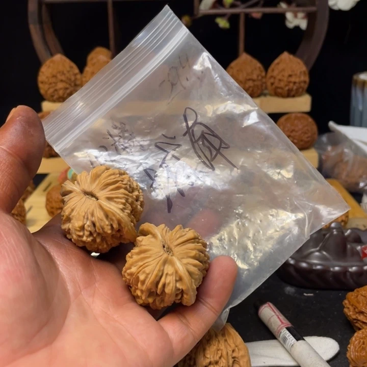 城***夢把件文玩核桃四座楼