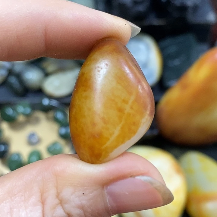 和田玉（糖玉）未镶嵌挂件