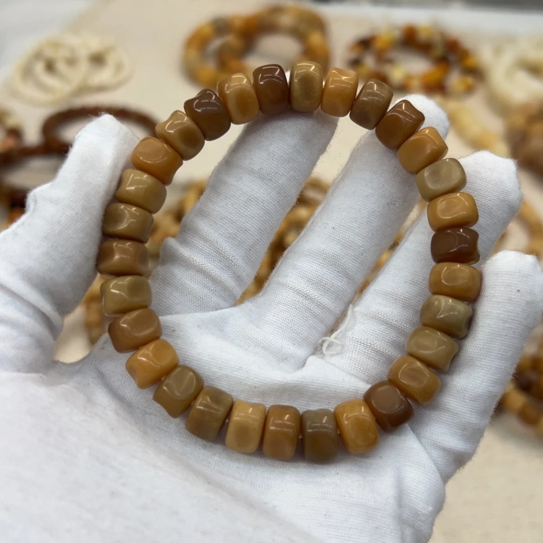 菩提根/象牙果吊坠11干磨树王驼骨079