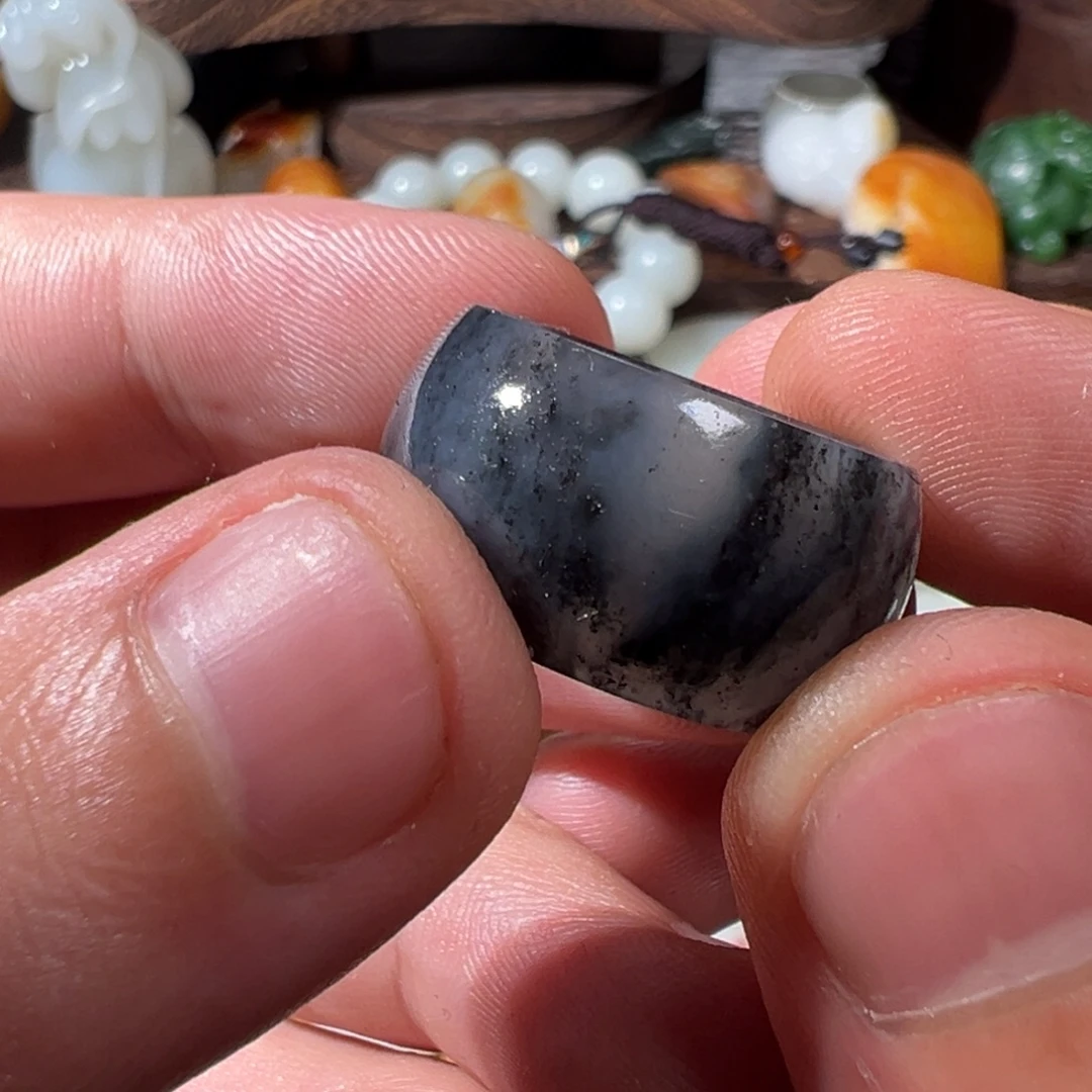 和田玉（子料）未镶嵌挂件