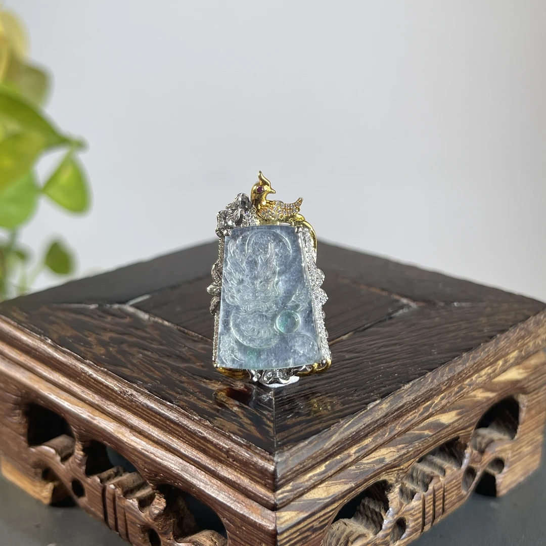 JXZC13-156 天然缅甸A货翡翠 18K含钻镶嵌龙牌