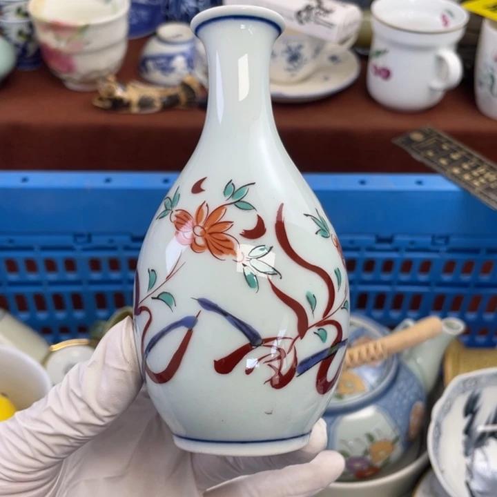 他家瓷器真美…开播了