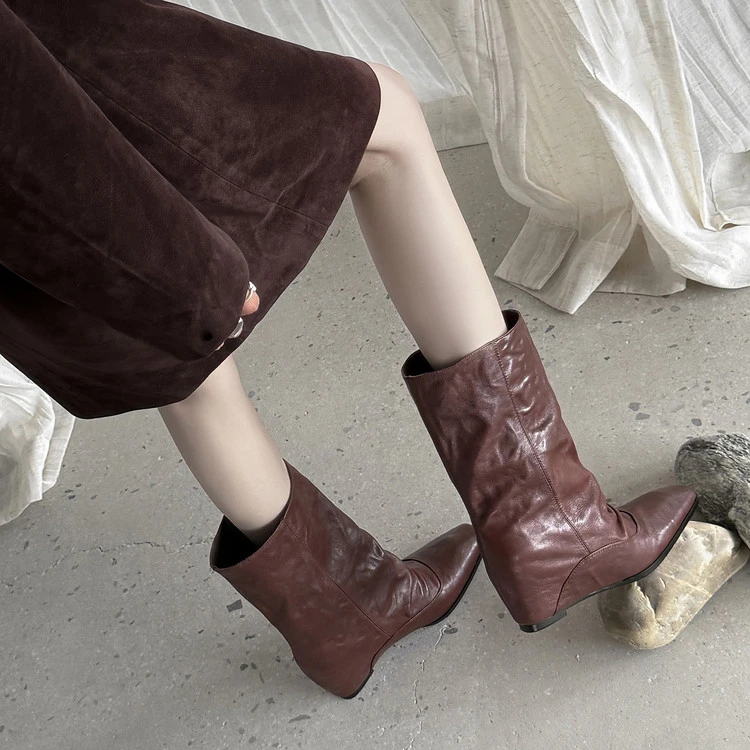 真皮防滑韩版冬季极简风女短靴中筒方头平底内增高羊皮烟筒靴2039