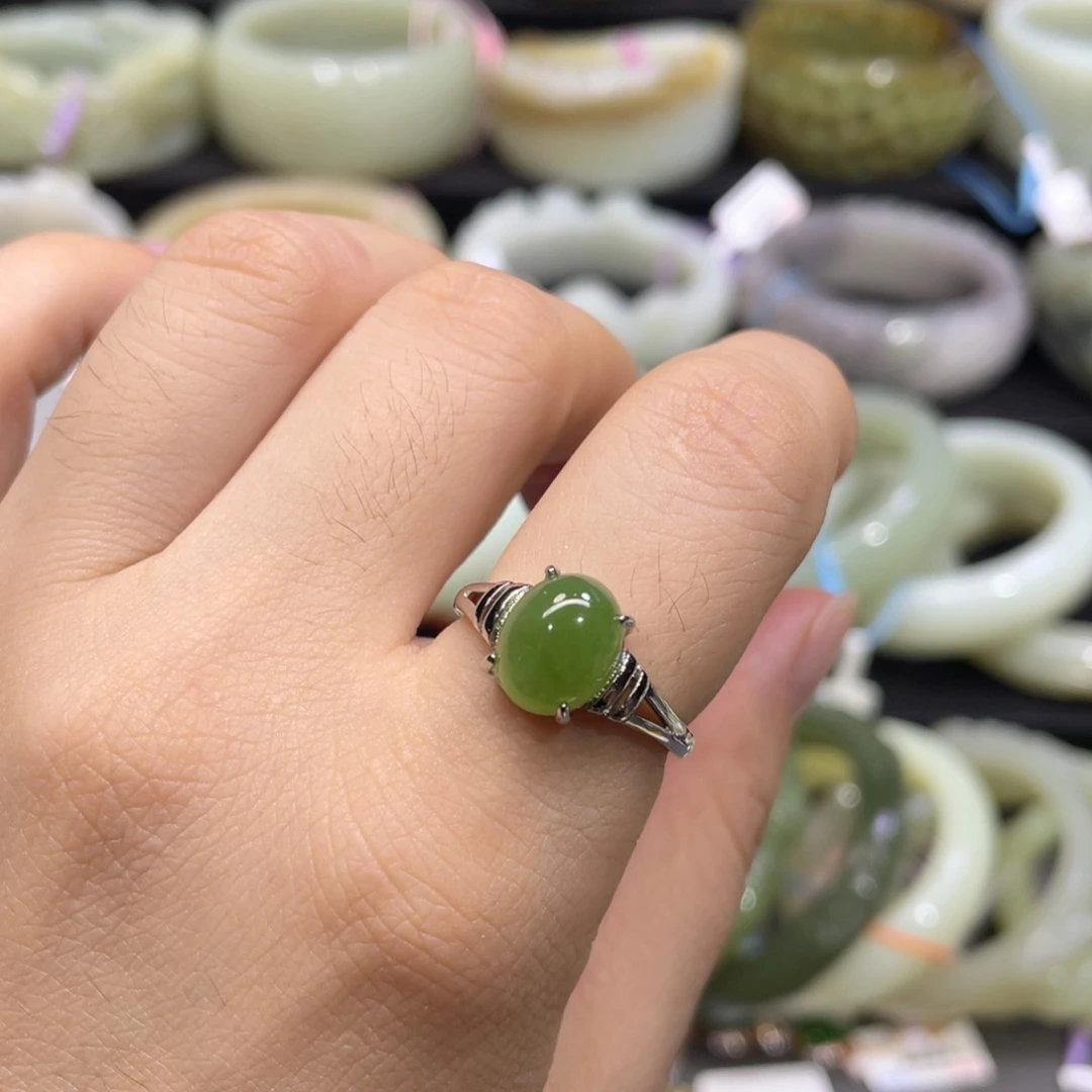 和田玉戒指未镶嵌