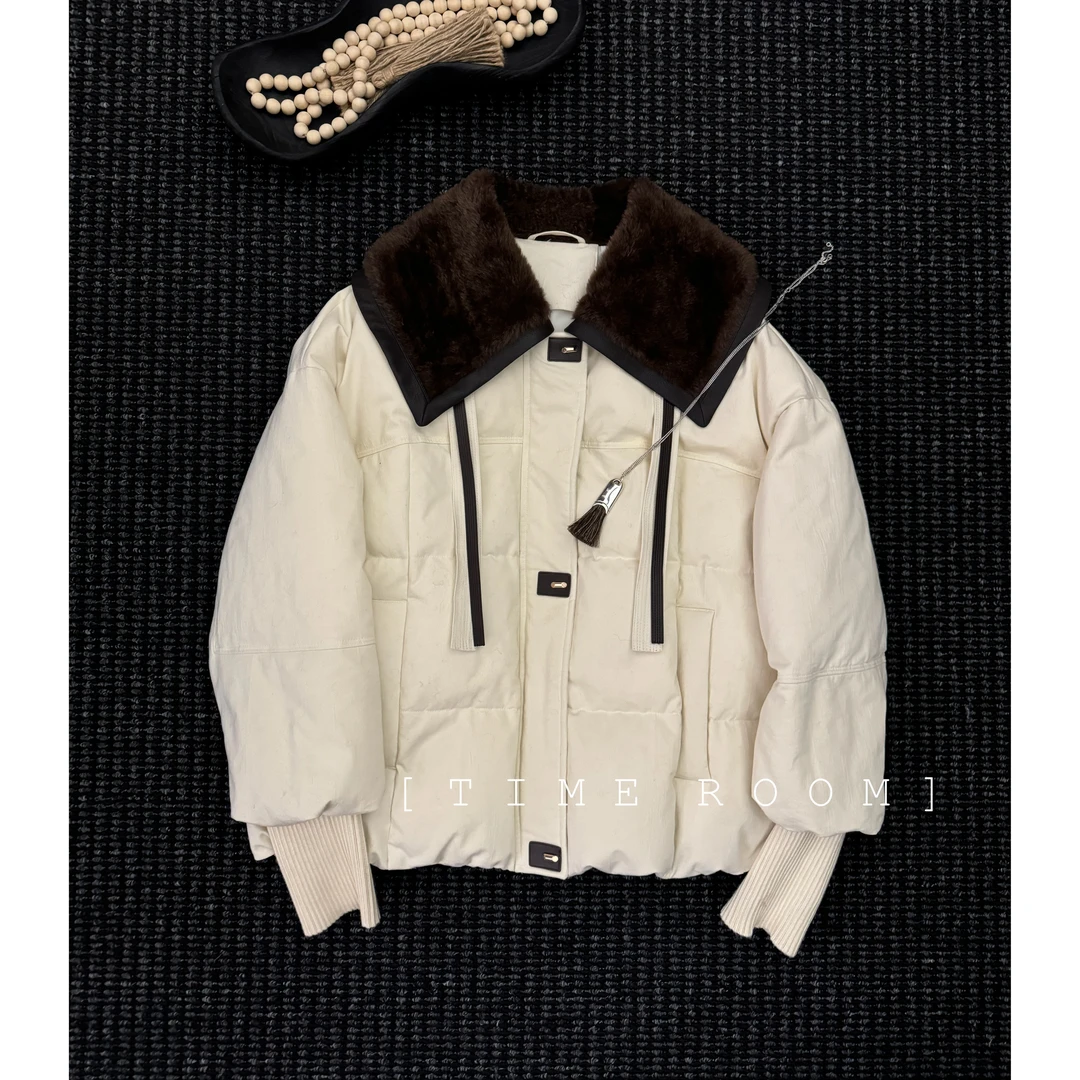 TIME ROOM 【轻奢暖阳】2025冬季新款翻领时尚加厚保暖鹅绒服