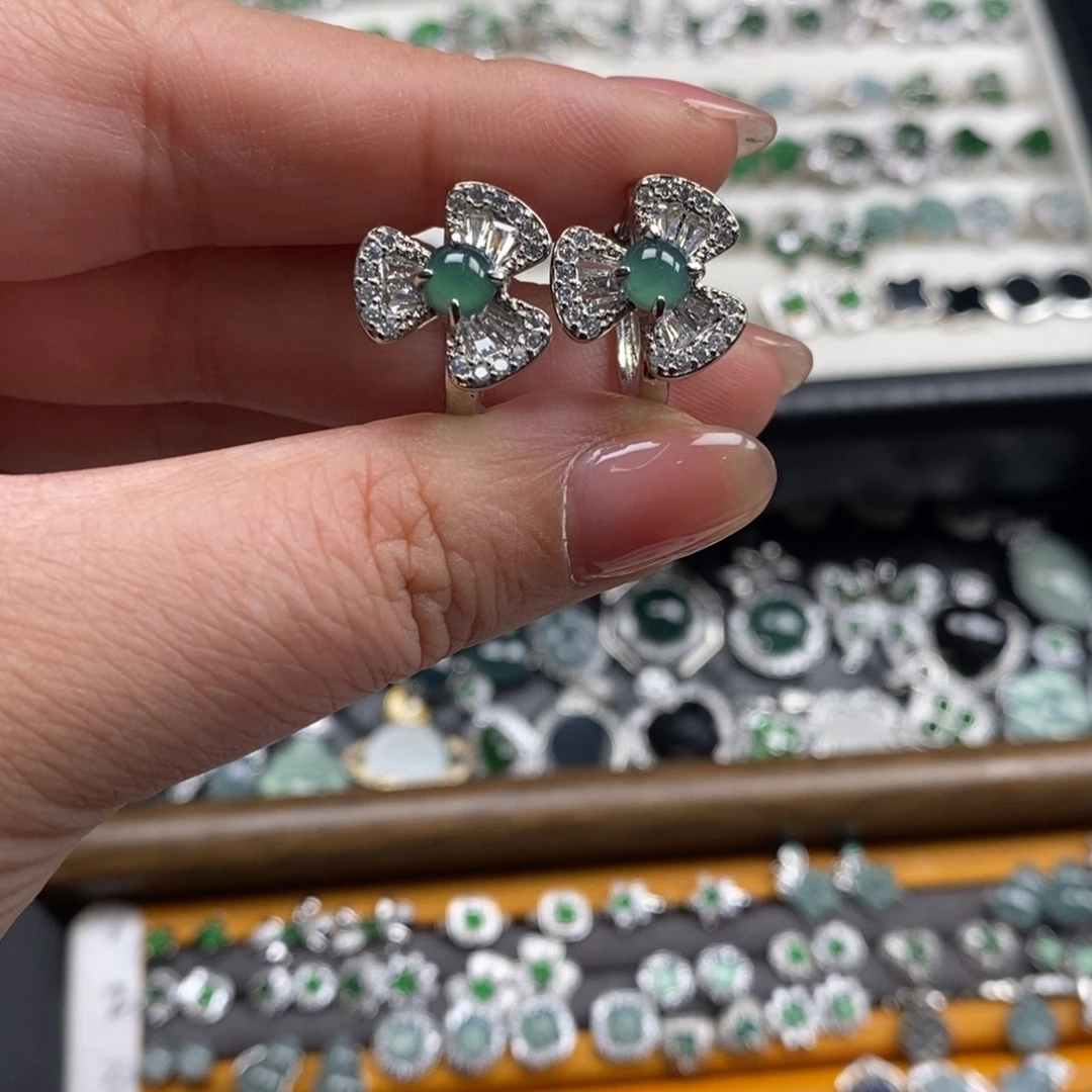 未镶嵌挂件翡翠翡翠