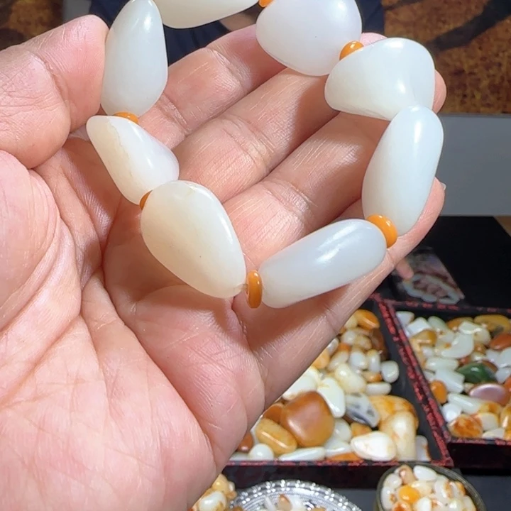 和田玉手链未镶嵌