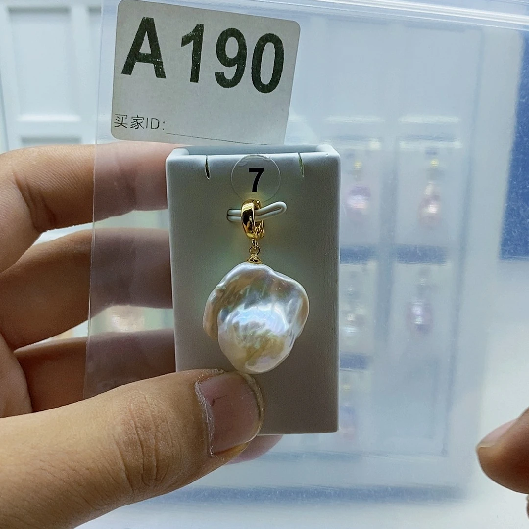 颈饰合金淡水珍珠