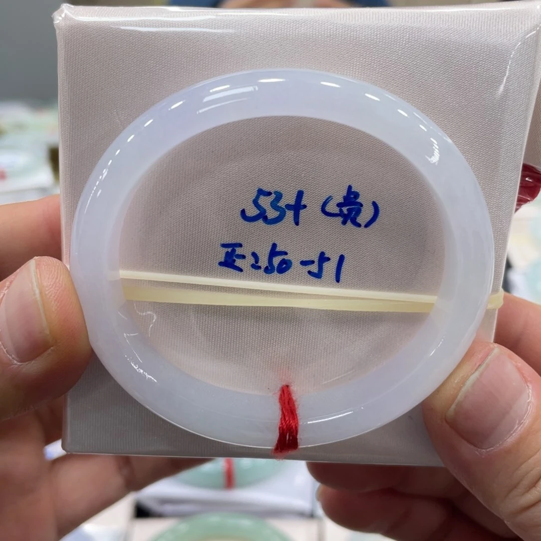 未镶嵌手镯翡翠翡翠