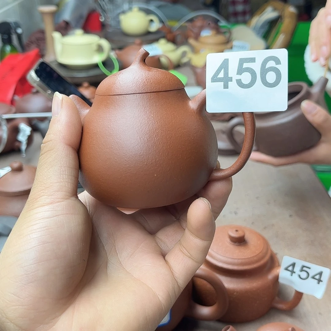 紫砂茶壶降坡泥茄瓜170左右瑕疵大