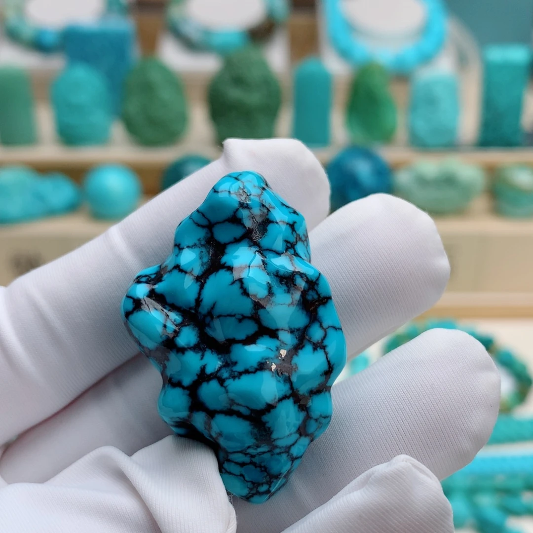 绿松石未镶嵌挂件