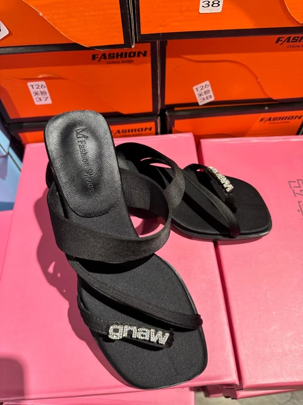 新品韩版百搭高跟鞋 2905