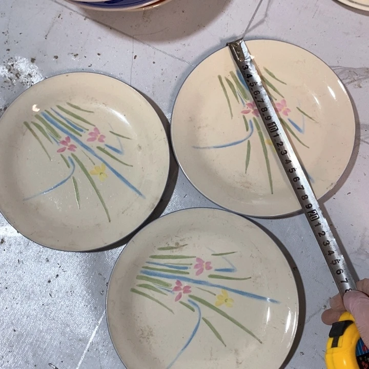 瓷片炻器瓷手绘盘三块有划痕
