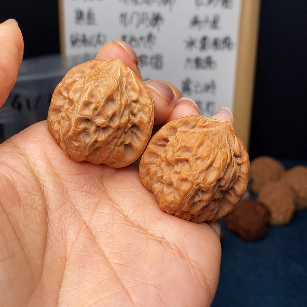 把件文玩核桃白蛇谷