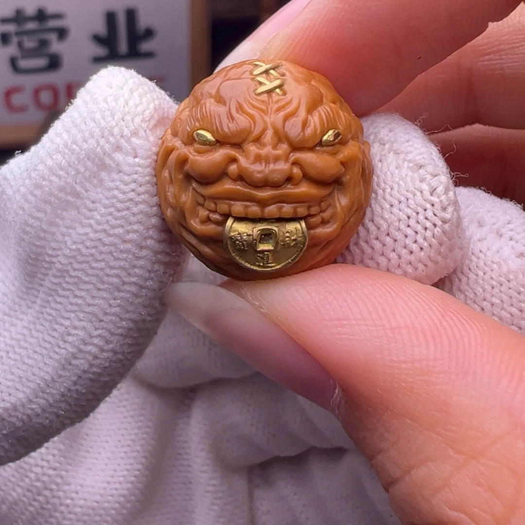 猴头核桃把件镶嵌款咬钱恶僧18左右尺寸全品有正常封口线