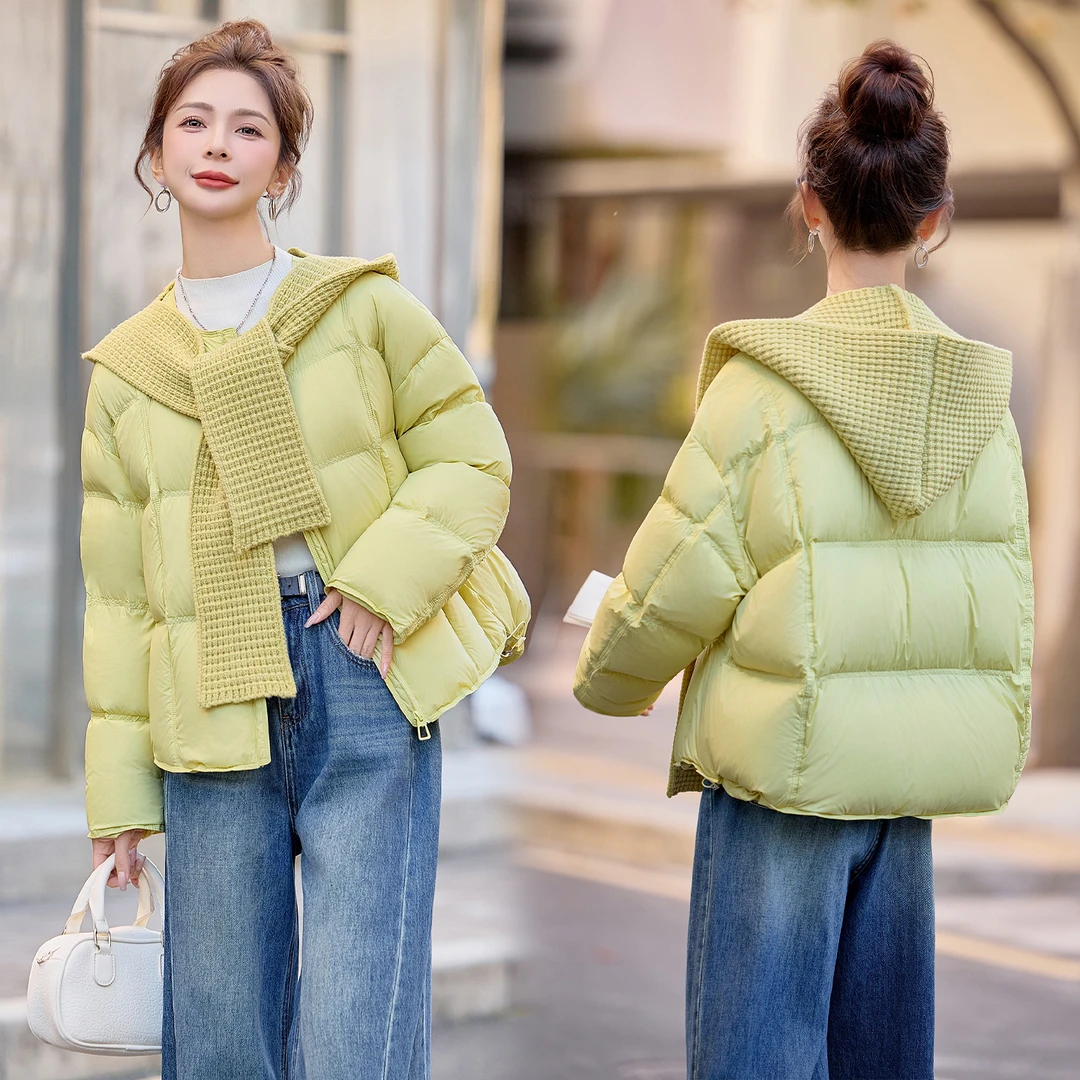 90%白鸭绒2026年冬季短款羽绒服配送针织帽子干练总裁女装网红潮