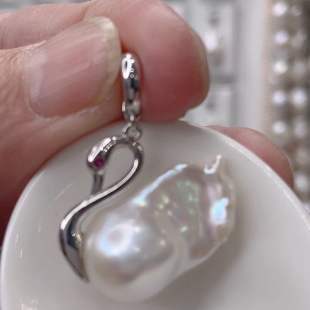 颈饰未镶嵌淡水珍珠