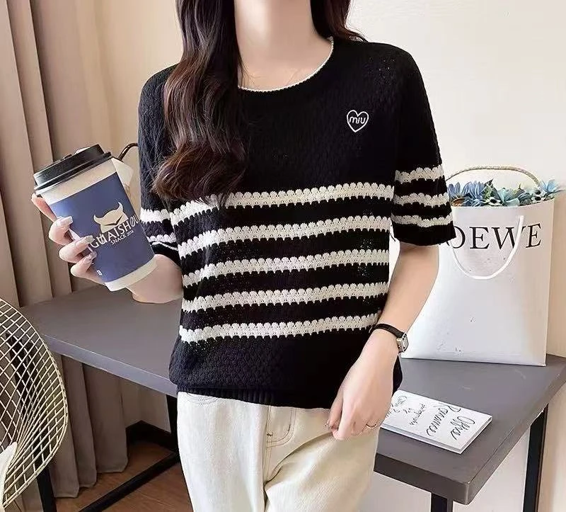 （东大门～短袖）夏季女装设计感宽松冰丝针织衫上衣条纹显瘦短袖