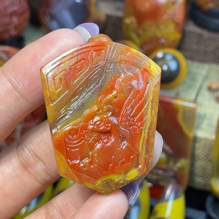 玛瑙/玉髓未镶嵌珠宝奇石北票仿古龙凤灯牌1999