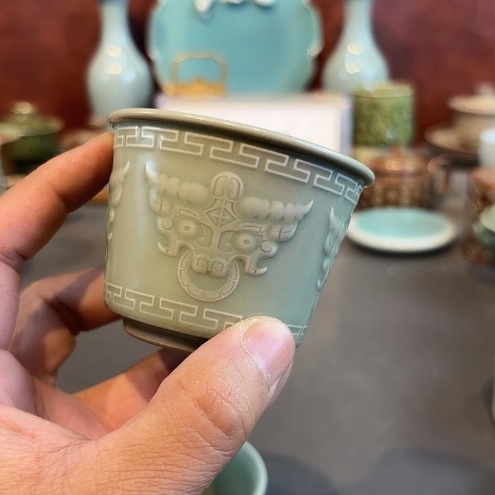 瓷片龙泉青瓷龙泉青瓷