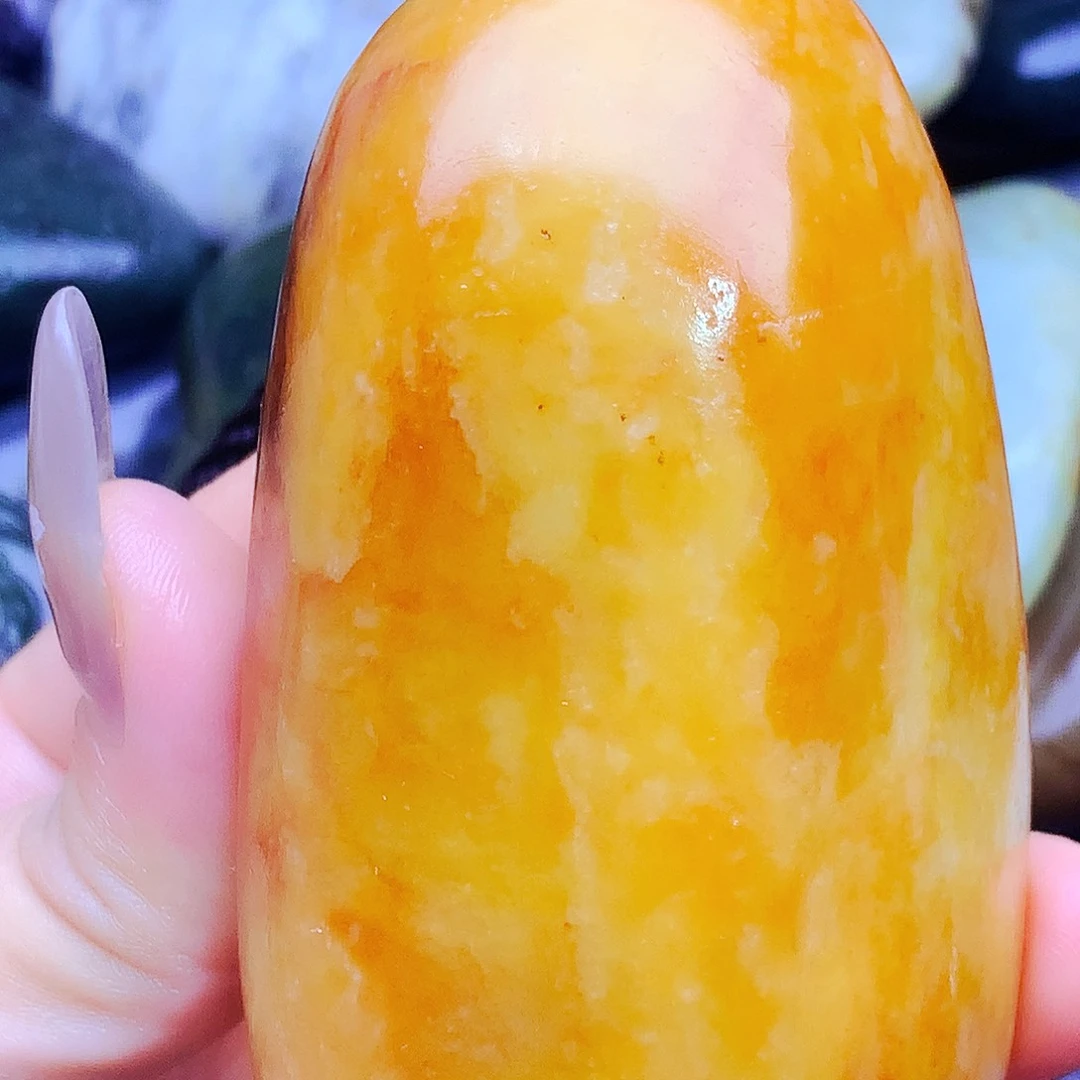 未镶嵌和田玉（糖玉）把件