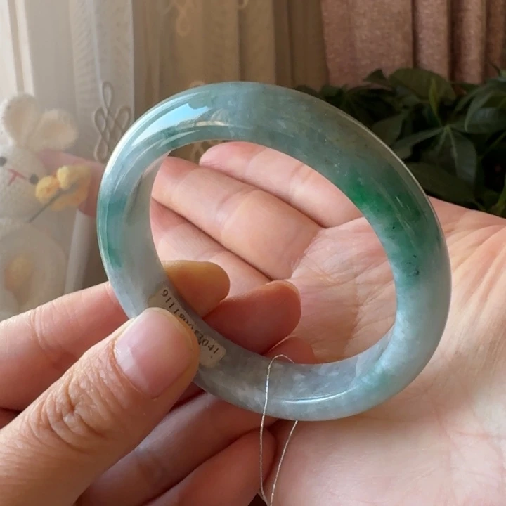 翡翠未镶嵌手镯手镯