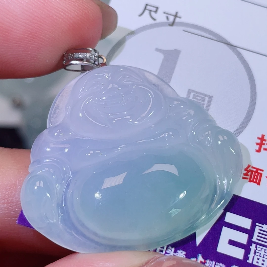 翡翠18K金镶嵌颈饰佛公