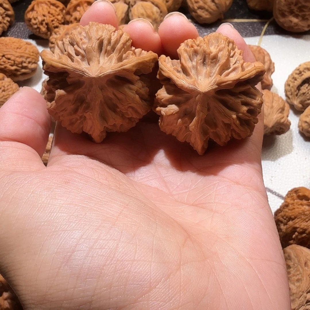 文玩核桃把件帝王